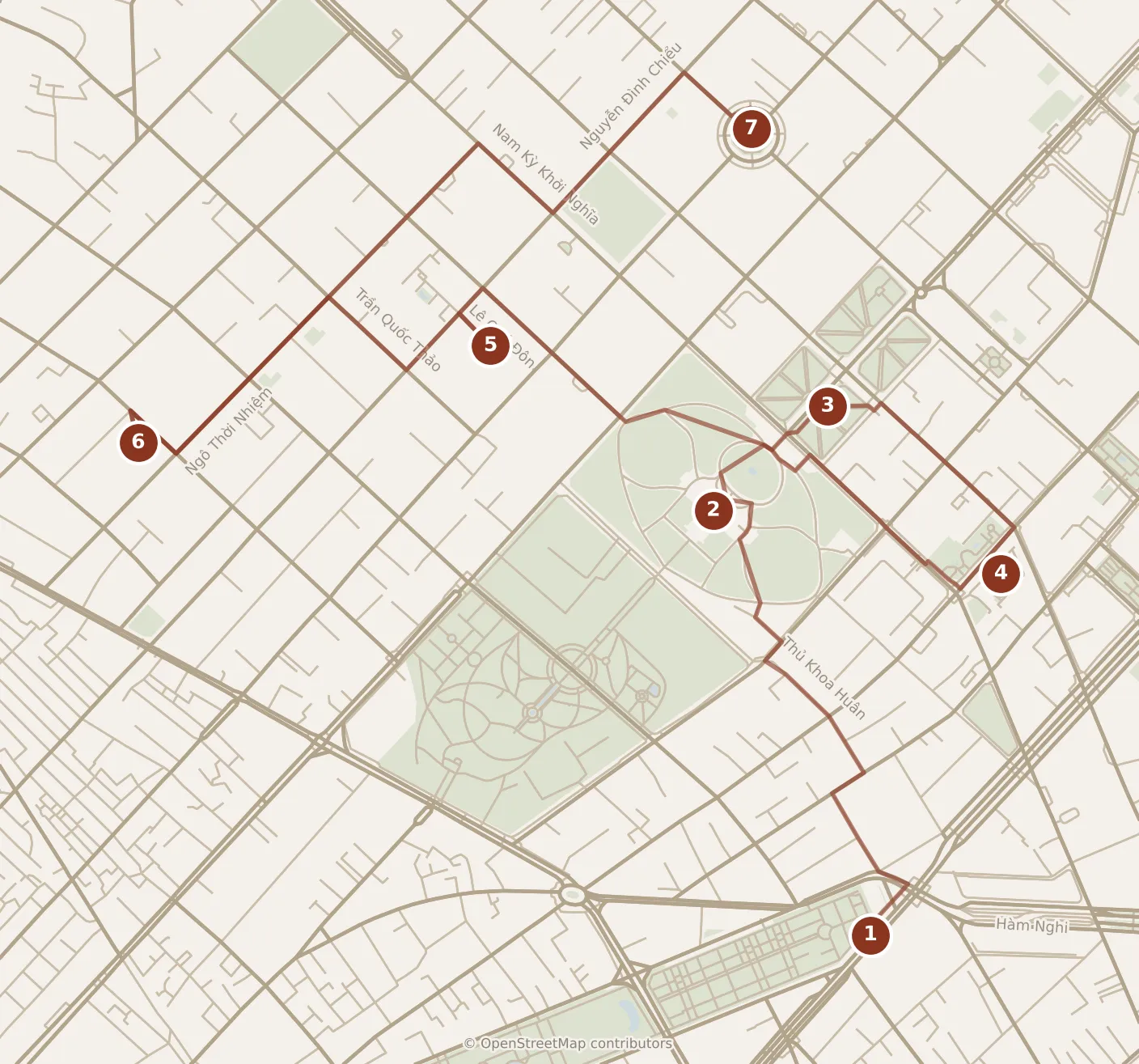 Map of Ho Chi Minh City, day one: stops 1–7, numbered in walking order.