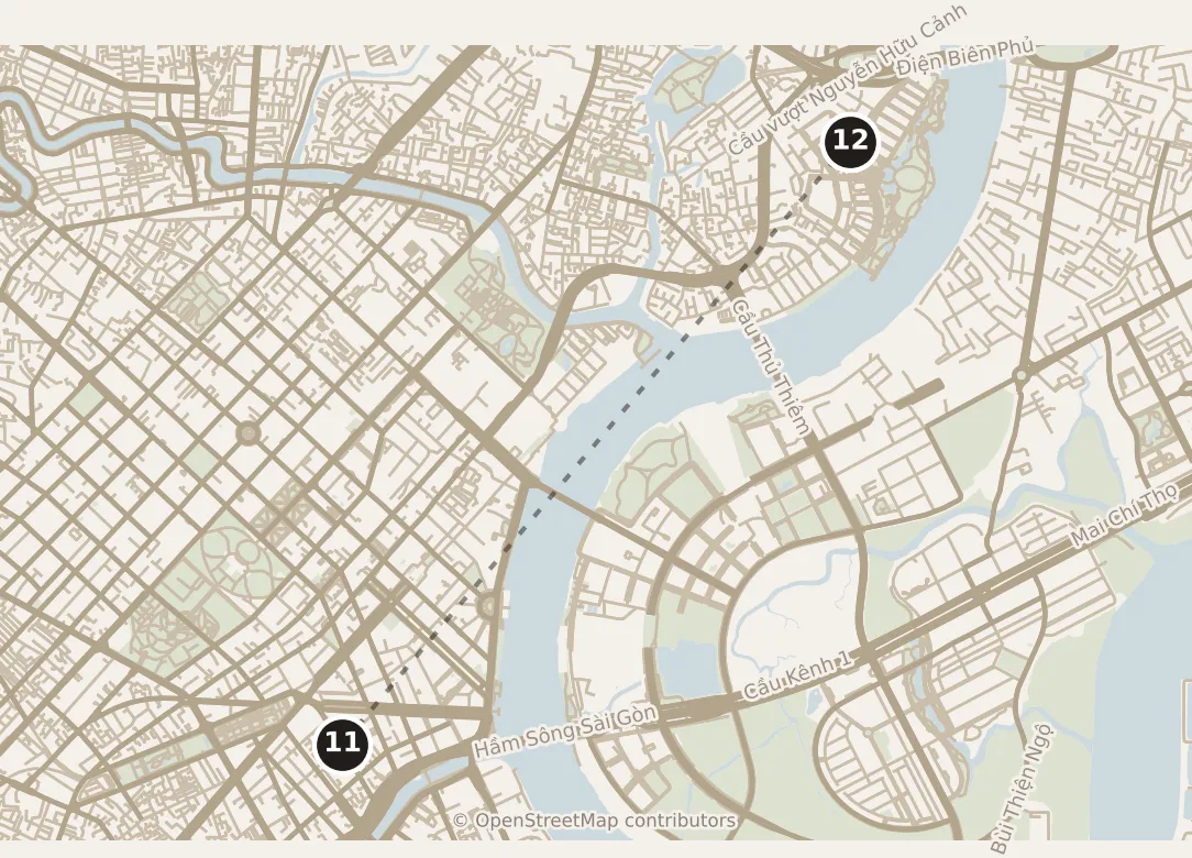 Map of Ho Chi Minh City, evening: stop 12, numbered in walking order.