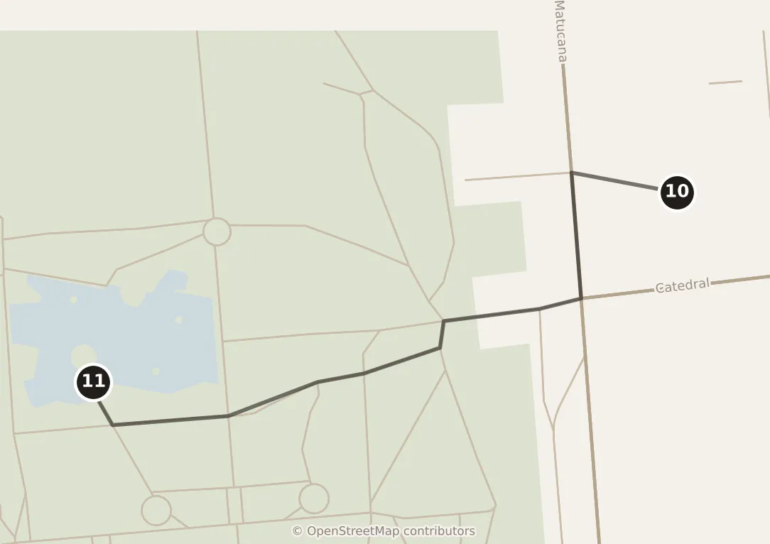 Map of Santiago, morning: stops 10–11, numbered in walking order.