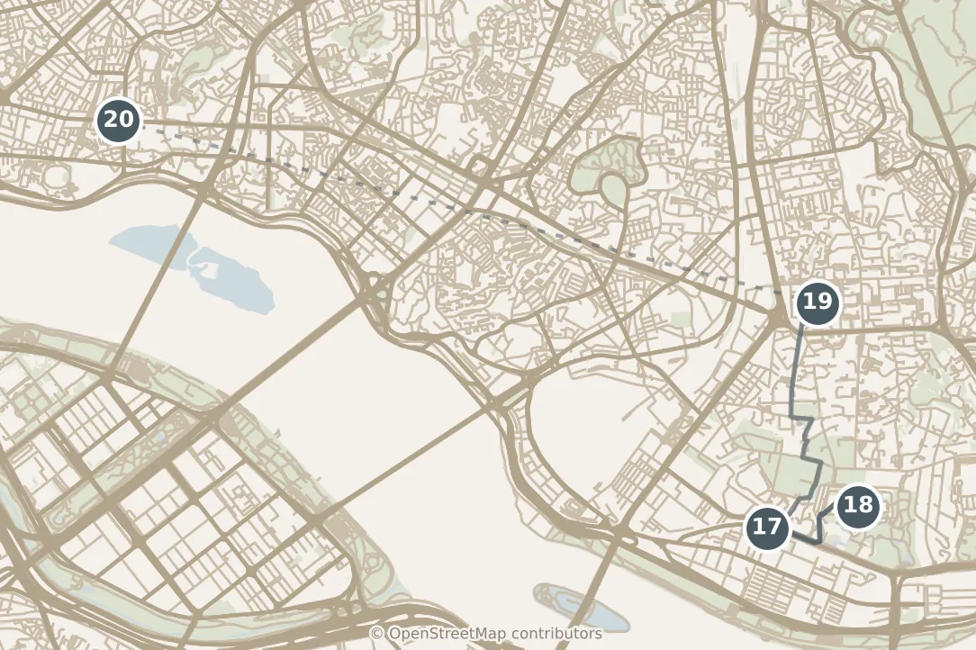 Map of Seoul, with a third day: stops 17–20, numbered in walking order.